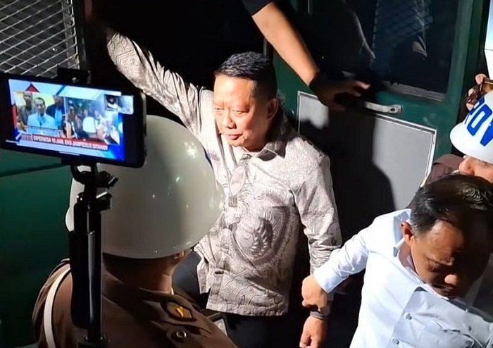 Febrie Adriansyah Tak Diborgol dan Tanpa Rompi, DPR RI Soroti Perlakuan Istimewa yang Viral