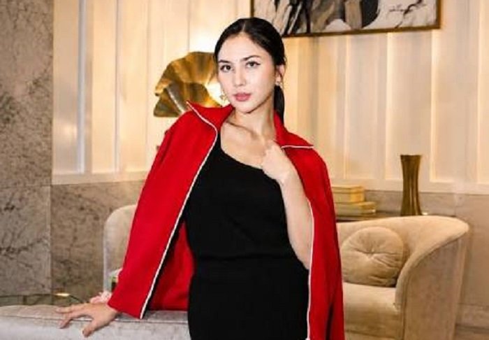 Profil Jessica Mila: Dugaan Kehadirannya di Pulau Padar Saat Pelayaran Ditutup