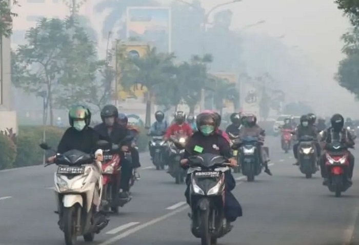 Kabut Asap Makin Pekat, Pemkot Pontianak Liburkan Sekolah dan Laporan Kasus ISPA Meningkat
