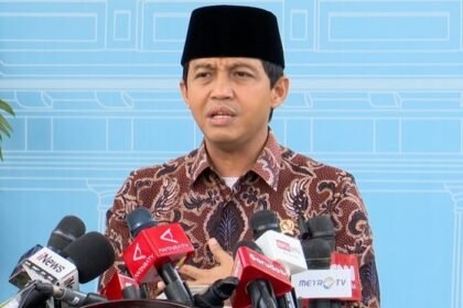 KPK Panggil Ajudan Raja Juli Antoni Dalam Kasus Suap Bupati Kuansing