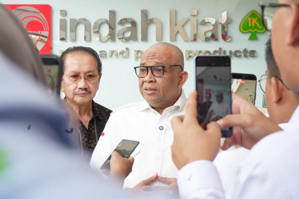 Wamenaker Afriansyah Noor Sebutkan Dua Kunci Sukses Menghadapi Perubahan Dunia Kerja di Era AI