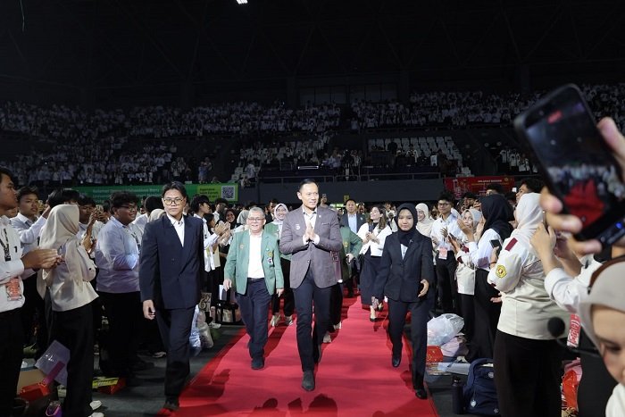 Menko AHY Ajak Mahasiswa Baru UPNVJ Kembangkan Lima Karakter untuk Menghadapi Masa Depan