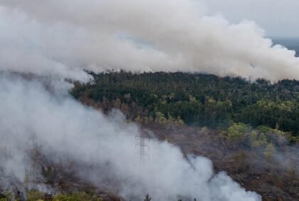 Kabut Asap Karhutla Ganggu Penerbangan di Pontianak, 21 Pesawat Terdelay dan Jadi Viral