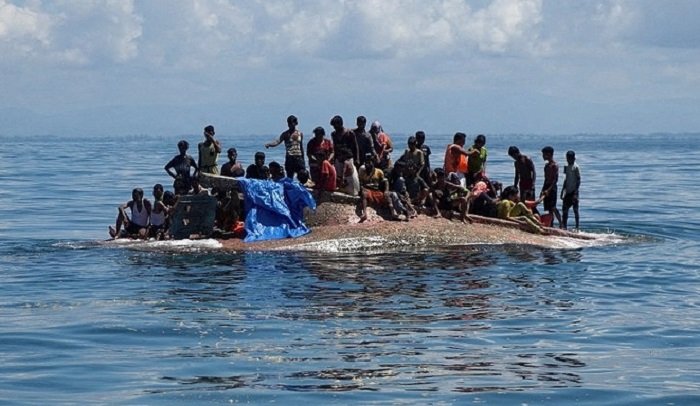 Tragedi Kapal Rohingya di Myanmar: Lebih dari 500 Korban Diduga Tewas