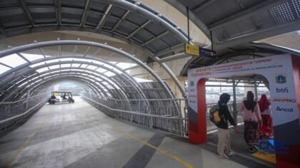 Stasiun JIS Resmi Layani Penumpang dengan Tarif Khusus Rp1 hingga Akhir Juni