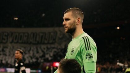 Maarten Paes Curi Perhatian Netizen dalam Latihan Ajax Menjelang Pertandingan Melawan Fortuna Sittard