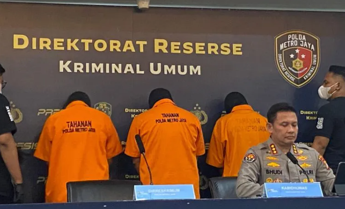 Polda Metro Jaya Umumkan 3 Tersangka dalam Kasus Kematian Bambang Setiawan