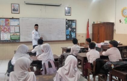 Menag Tegaskan Pendidikan Gratis di Sekolah Negeri Juga Berlaku untuk Madrasah Negeri