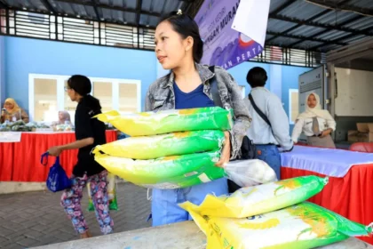 Cek Penerima Bansos Beras 30 Kg Akhir September 2026, Simak Link Desil Anda!