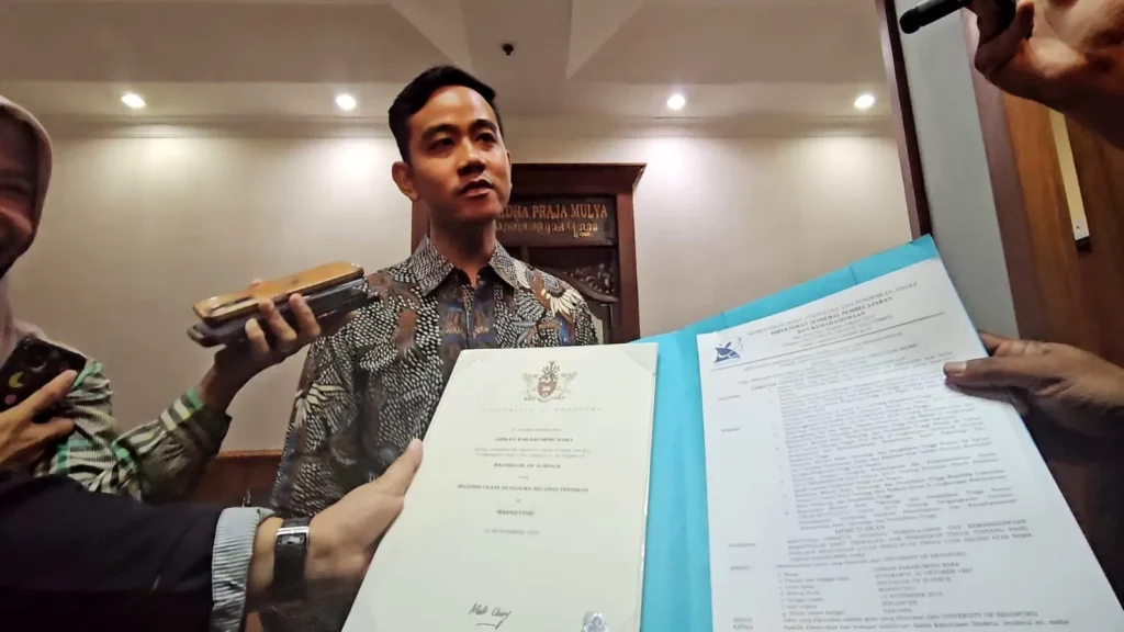 KPU Mengakui Tidak Verifikasi Pendidikan Gibran ke Dinas Pendidikan, MK Mengkritisi Prosesnya