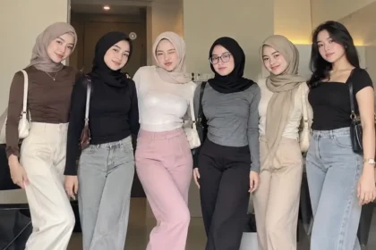 Video Outfit Hijab yang Viral: Gaya Busana Enam Perempuan Ini Bikin Warganet Berdebat Panas!