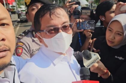 Terungkap! KPK Hentikan Penahanan Sestama BNPB Rustian, Ini Dia Penyebabnya!