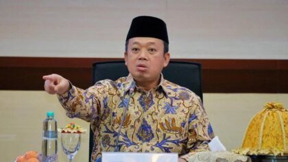 Terungkap! Perjalanan Menghebohkan Nusron Wahid ke Singapura dan Malaysia yang Bikin Terpana!